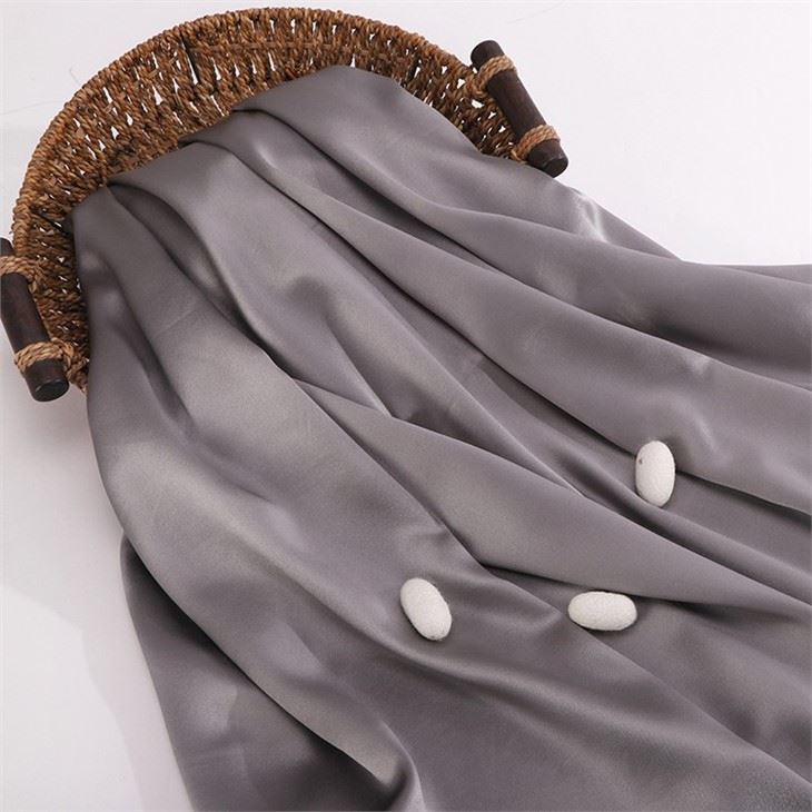 Silk Fabrics factory