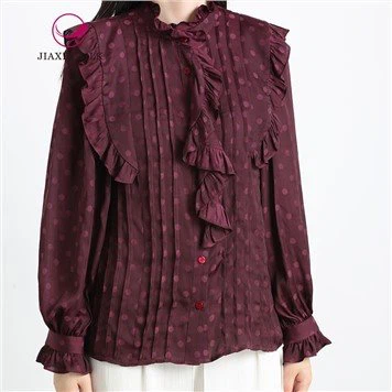 Blusa estampada de puntos para damas